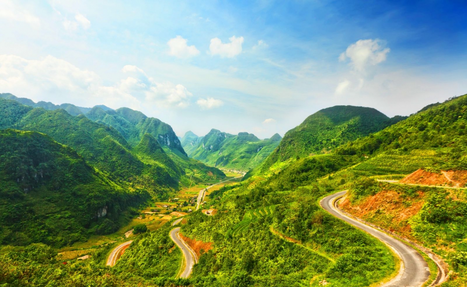 Conquer Ma Pi Leng Pass